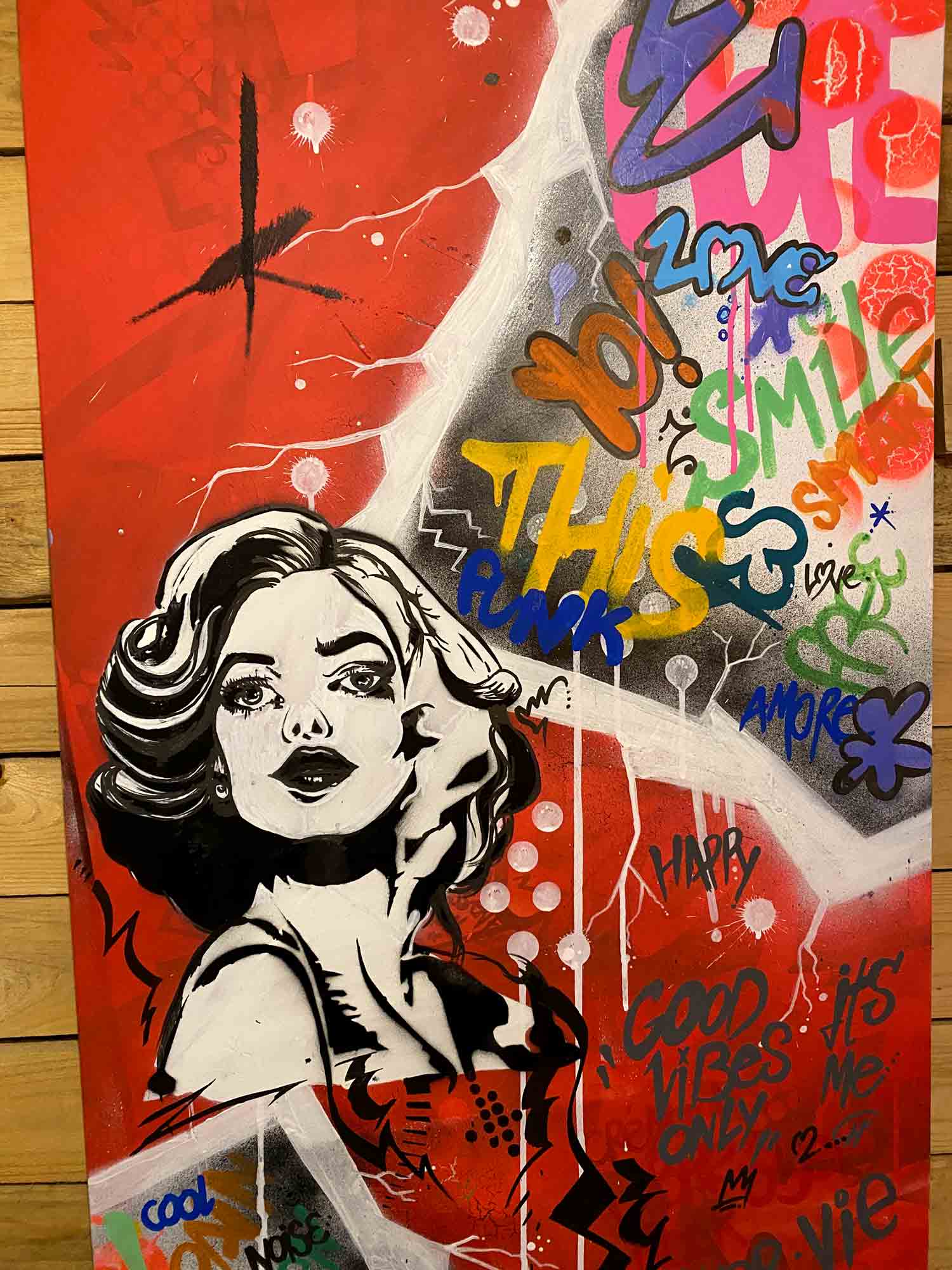 florkey-pinup-etagere-fondbois2